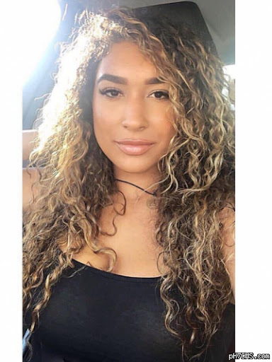 I am very kind in nature, very fair in color, black hair honest and romantic, with a stand about 5. 7 ft height and 70 kg weight.