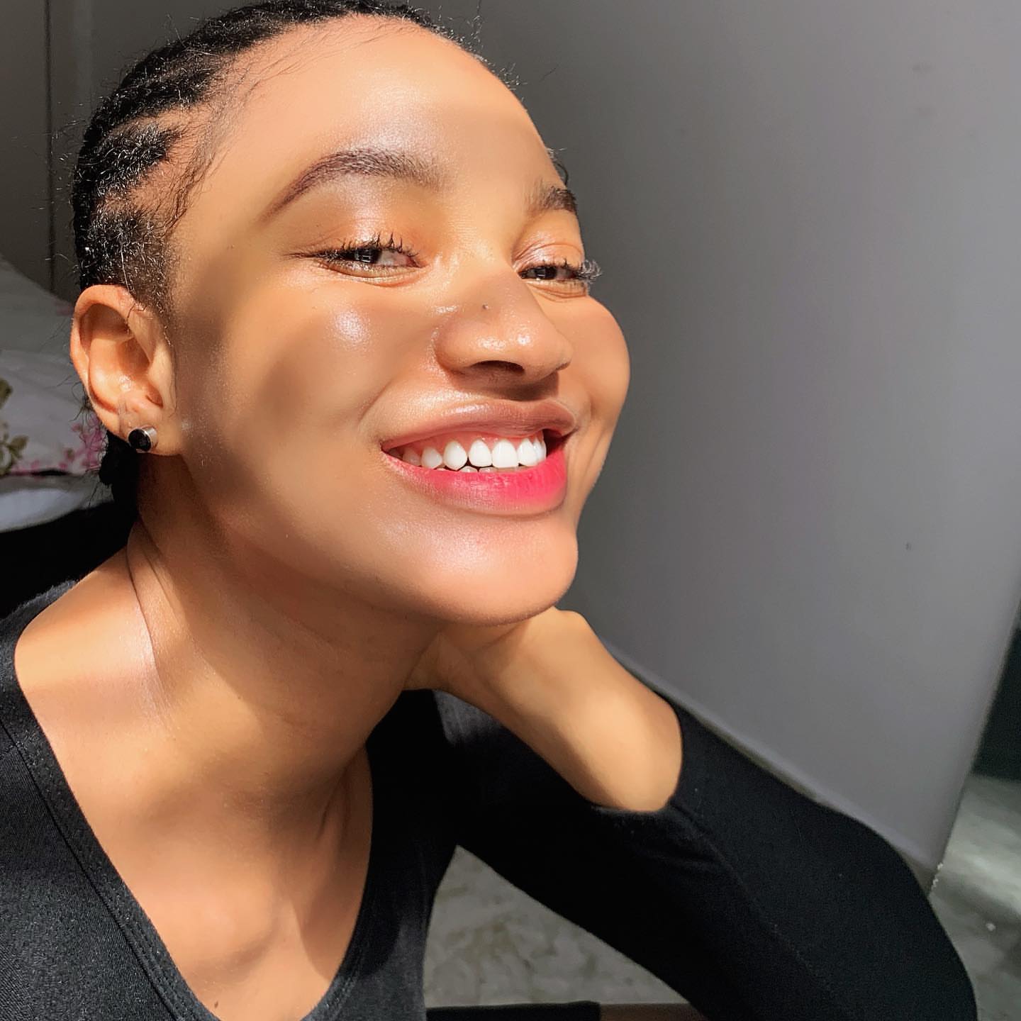 I am very nice and good looking girl seeking for a man to share my life with.