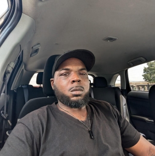 hi single man looking for a single woman