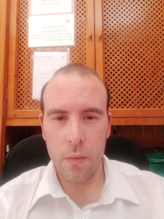 hola me llama kike estoy aqu para encontr a una bella dama cariosa leal romntica divertida
