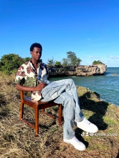 Tomsange • 22 • Tanzania 🇹🇿
Seeking true, honest love. No experience — only a