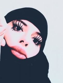27 jahre Muslima und aus Russland