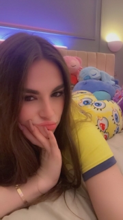 Coucou je suis à Lyon ecrit moi sur telegram ***larissacam