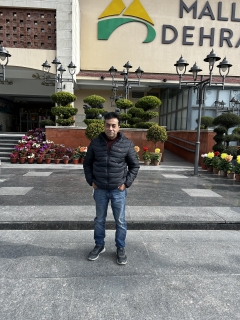 i am chinnu from india. i want a good friend for long serious relationship.