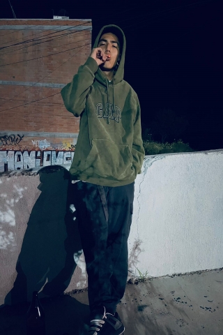guapo altura media moreno