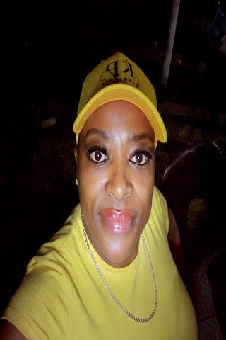 profile-image dee79