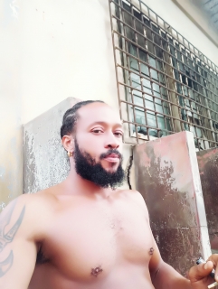 looking for a beautiful girl