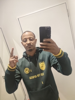 my name is gezaheng i\'m living in south africa i\'m looking some one who want true love ❤️