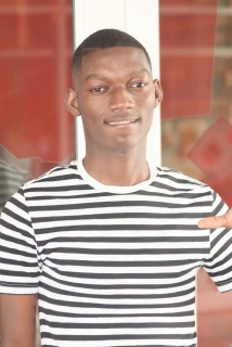 i like serious people and serious relationships