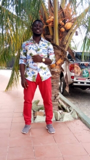 i\'m a kind and honest man who is genuinely looking for love and marriage relationship