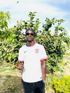 i’m from the gambia i need someone for marriage
