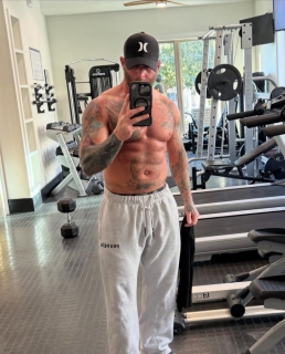 profile-image james lay