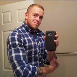 6\'4 oilfield worker