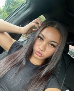 willing to date anyone 😝😝
