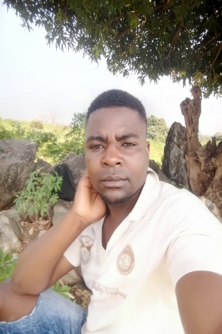simple guy but lots of funny