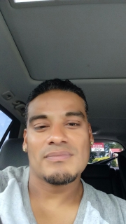 im single a father  i love to enjoy my days off with my future my love my queen my all