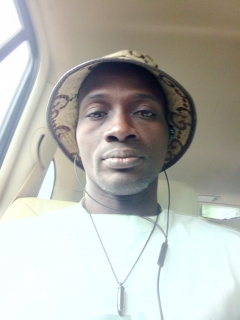 tall, dark and lots of soh. in a short word am half man,  half amazing.