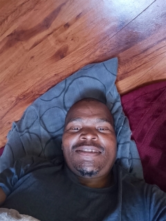 i am male wish to mingle with single ladies from 26 to 35 years