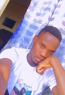 am an electrician single ready for a serious relationship i have no kids