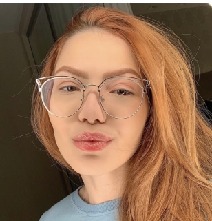 profile-image sandra cole