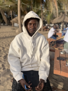 hello everyone am new here an i will like us to get to know each other more as well am from gambia in smiling coast of africa