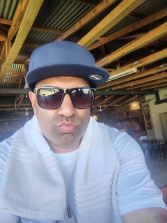 profile-image steady