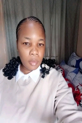 profile-image thembi