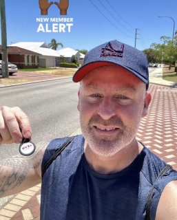 i am a kindhearted person i am looking for a funny relationship love to chat tho