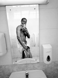 6\'2 tall,dark,muscular