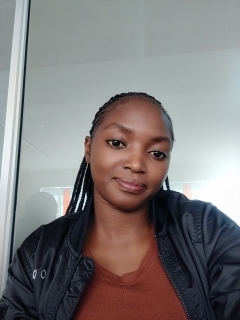 am a self driven person looking for a serious relationship